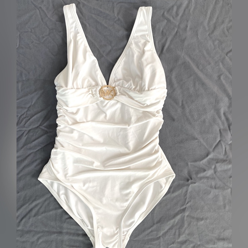 Michael-Kors-figure-flattering-swimwear